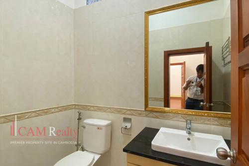 9 Bedroom Commercial Villa For Rent in Daun Penh