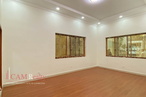 9 Bedroom Commercial Villa For Rent in Daun Penh