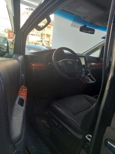 Alphard 013