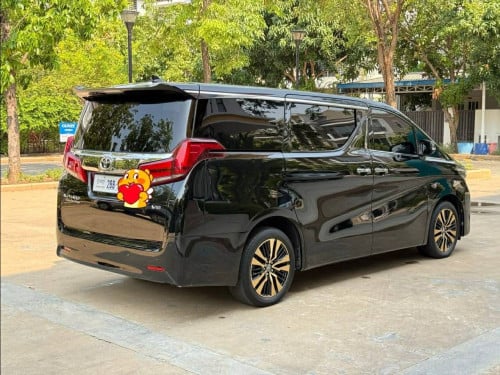 Alphard 2018 Spec Russia ម្ចាស់ដើមទិញខ្លាញ់គោ 14មុឺនជាង