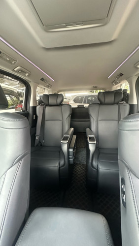 Alphard 2021 តាបឡូហ្សីន