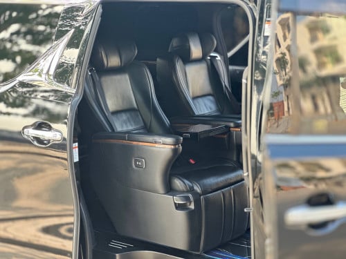 Alphard up Lexus LM 016 Lounge V6
