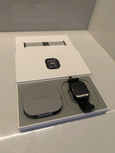 Apple Watch Ultra 3  Black  Milanese  Loop for sale