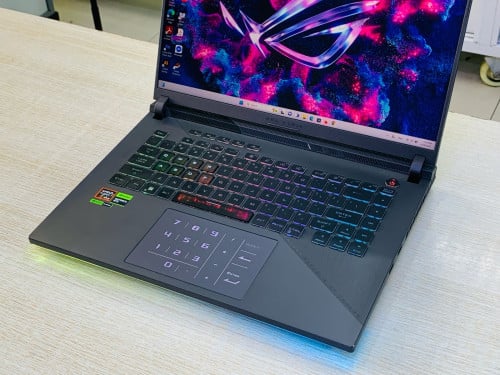 Asus ROG Strix G16 G614PM 16”2.5K