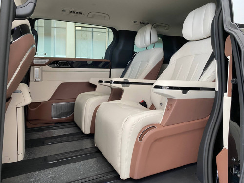 BYD M9 ប្រេីសាំង​បូក​អគ្គិសនី​ 1,000Km