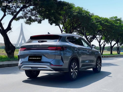 BYD Sealion6 អគ្គីសនី​បូក​សាំង​1100Km