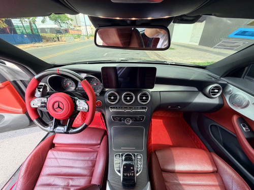 C300