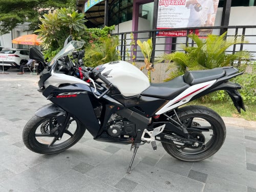 CBR 150cc