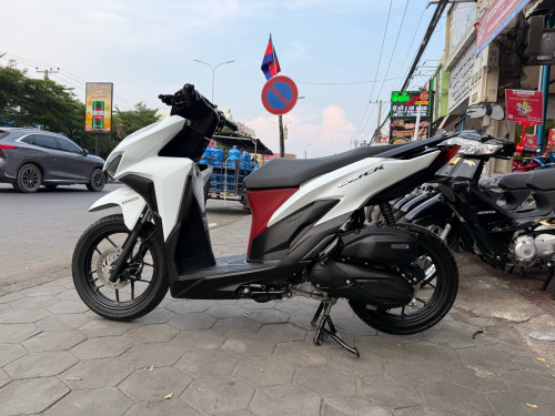 Click 2023 Smartkey ក្រដាស់ពន្ធ