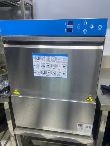 New Commercial dishwasher with stainless 2 layer stand