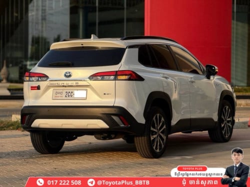 COROLLA CROSS HEV 2024