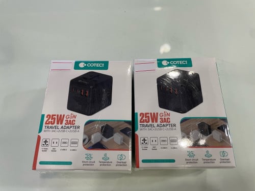 COTECi 25W  universal travel charger