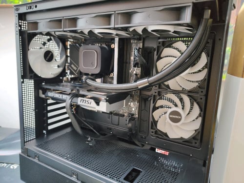CPU I7-14700KFGPU RTX 5060Ti 8GRAM XPG 16GB 6000Mt M.2 1TB នៅធានា 1ឆ្នាំដល់3ឆ្នាំ