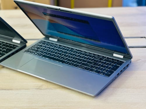 Dell Latitude 5520 ๐ แแถแแแถแแแแถแ
แแแแแแแธแ แแธแแแแแแแพแ VGA แแถแ
แ แแแแแถแแ แขแแแ IT / Game / แขแแแแธแแแธ