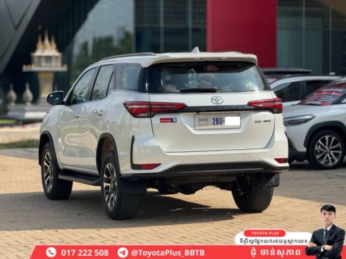 FORTUNER Legender 2023