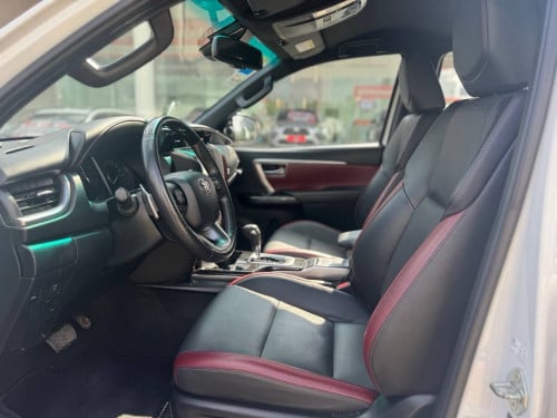 FORTUNER Legender 2023