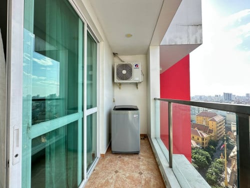 Fully Furnished Studio Room for rent