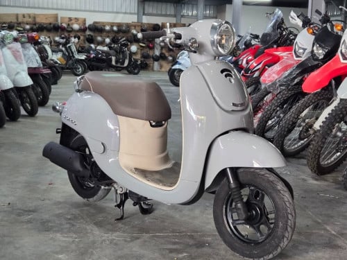 Honda Giorno 2011 នាំចូលផ្ទាល់ពីប្រទេសជប៉ុន