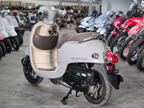 Honda Giorno 2011 នាំចូលផ្ទាល់ពីប្រទេសជប៉ុន