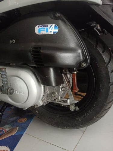 Honda scoopy​ ប្រេីប៊ិច