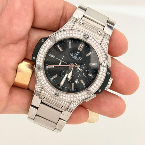 Hublot មុខកាបោន
