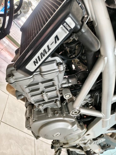 Hyosung comet 650CC