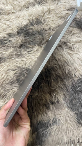 I pad pro 12.9 M2 128G wifi 99% 639$