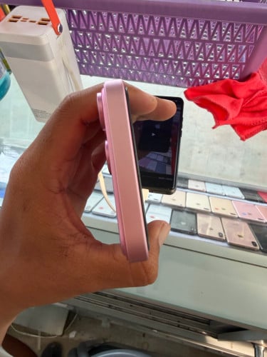 IPhone Xr up 17 Pro 64GB តួស្អាតខ្ចី100% អេក្រង់ហ្សុីន🔋ហ្សុីន80% មានស្កេន