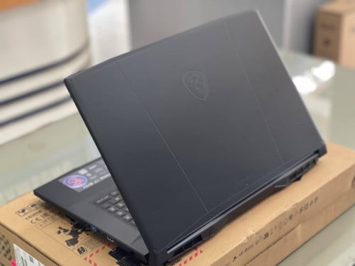 Katana17 i7-14650HX DDR5 16G M2 1TB RTX5060 8G 17.3" 2.5K 240Hz New99.99%=999$