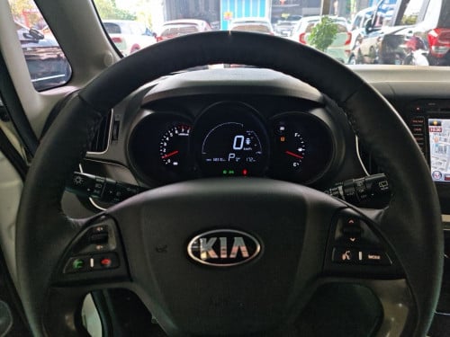 Kia Ray 2017 Prestige Full options ពេញ