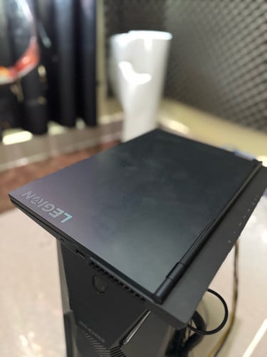 Lenovo 17-11800H Ram 16G RTX 3050 4G 120hz 500$
