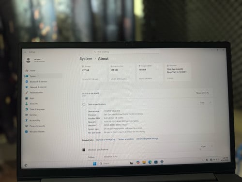 Lenovo I5-13420H Ram16G 1080p 60hz  360$