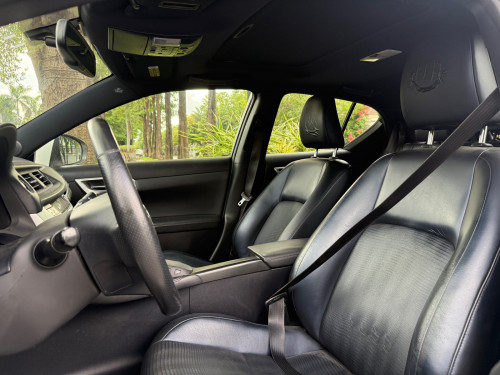 Lexus CT200H 2012 F sport ( ឡានក្រដាសពន្ធ​ )