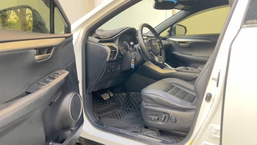 Lexus NX 200t F Sport 6ប៊ូតុង ប៉ុង 2 តម្លៃពិសេស