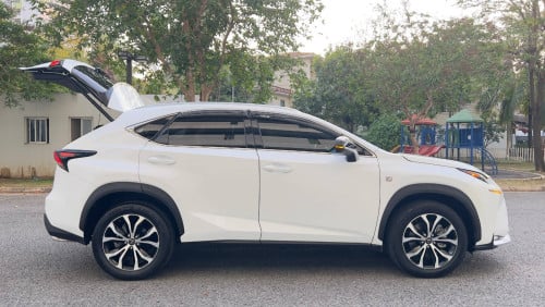 Lexus NX 200t F Sport 6ប៊ូតុង ប៉ុង 2 តម្លៃពិសេស