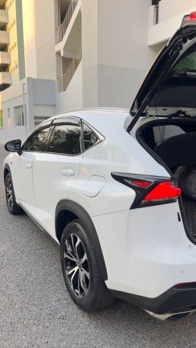 Lexus NX 200t F Sport 6ប៊ូតុង ប៉ុង 2 តម្លៃពិសេស