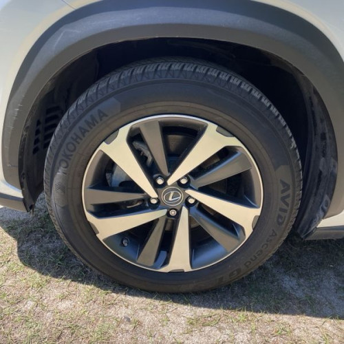 Lexus NX 300 2018 full options 7មុឺនmile