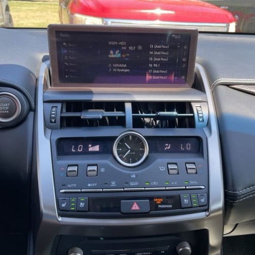 Lexus NX 300 2018 full options 7មុឺនmile