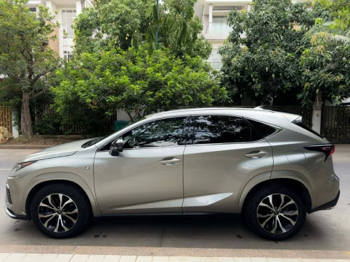 LEXUS NX200T, F-Sport Original