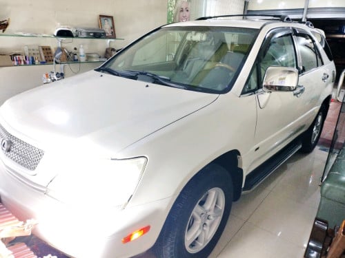 Lexus Rx 300 02 full Option