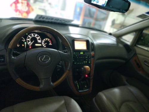 Lexus Rx 300 02 full Option