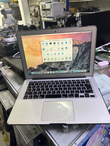 MacBook Air 2017 i5