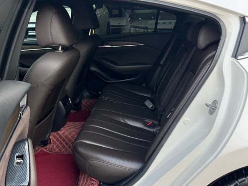 Mazda 6 2020 full options កាត់បានក្ដៅៗម្ចាស់ដើមទីមួយទិញថ្មីក្រុមហ៊ុន (HGB Group)