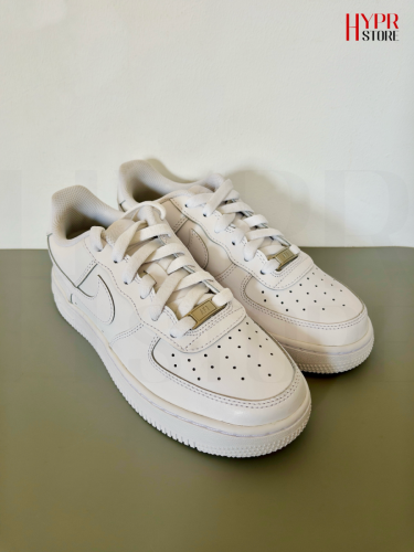 NIKE AIR FORCE 1 LOW GS "TRIPLE WHITE"