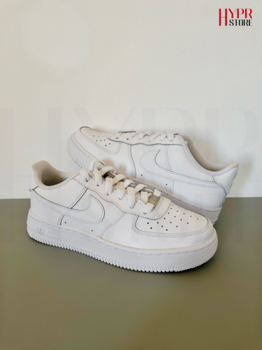 NIKE AIR FORCE 1 LOW GS "TRIPLE WHITE"