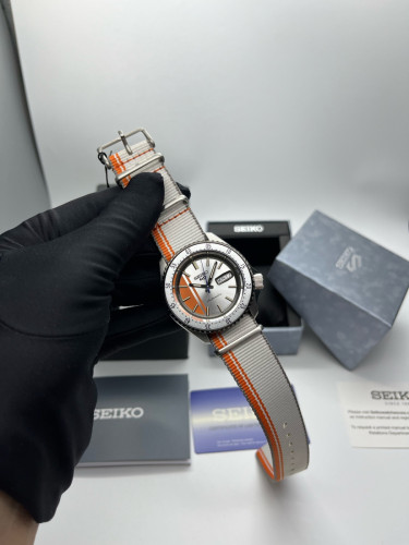 Original Seiko 5 Sports Special U.S Creation New