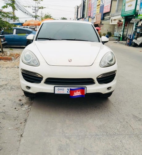 Porsche Super SUV special discount 1100 to 770$/1month ទំនេីប ផាសុខភាព បេីកបរនឹងណាស់