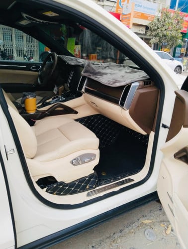 Porsche Super SUV special discount 1100 to 770$/1month ទំនេីប ផាសុខភាព បេីកបរនឹងណាស់