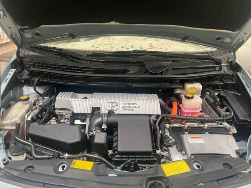 Prius 012 opt.4 deluxe solar (តម្លៃចរចារ)