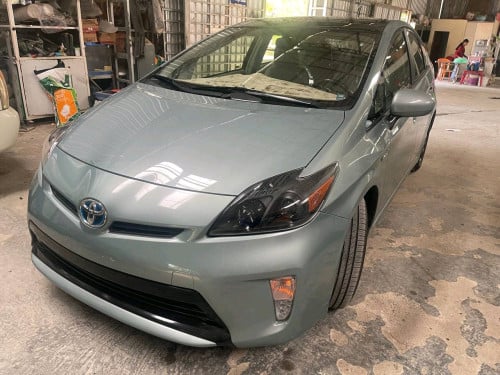 Prius 012 opt.4 deluxe solar (តម្លៃចរចារ)